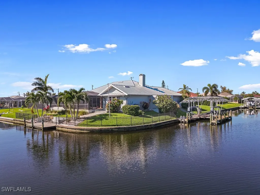 3501 SE 1st Avenue Cape Coral FL 33904