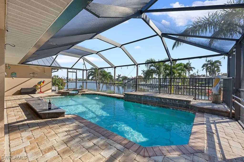 3501 SE 1st Avenue Cape Coral FL 33904