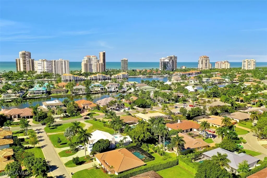 4126 Belair Lane Naples FL 34103