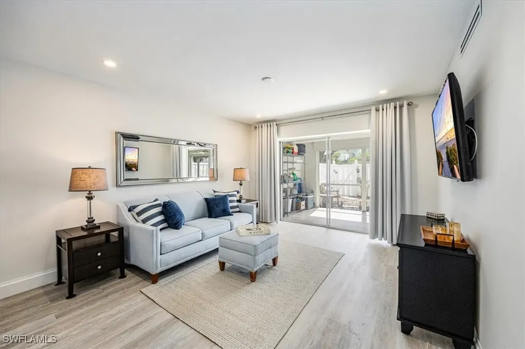 4126 Belair Lane Naples FL 34103
