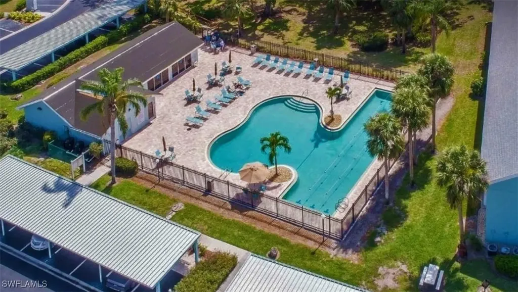 153 Wading Bird Circle Naples FL 34110