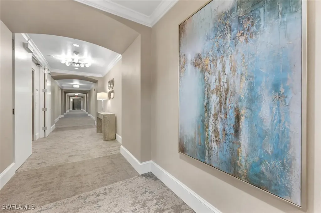 9123 Strada Place Naples FL 34108