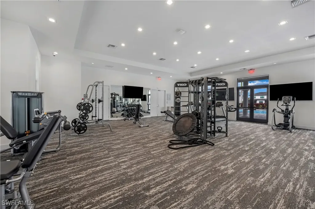 7549 Carnegie Way Naples FL 34119