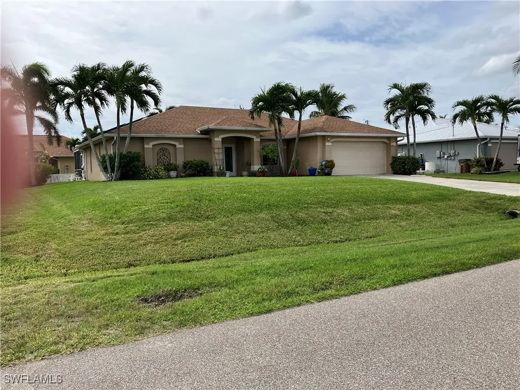 2022 SW 30th Street Cape Coral FL 33914