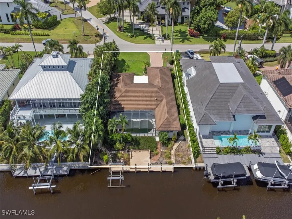 1893 Snook Drive Naples FL 34102