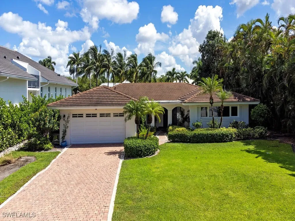 1893 Snook Drive Naples FL 34102