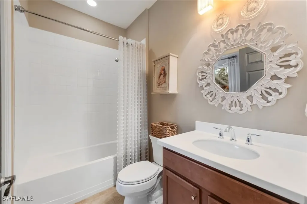 1305 Pamplico Court Cape Coral FL 33991