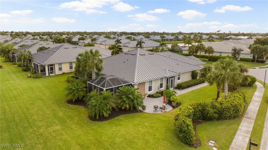 1305 Pamplico Court Cape Coral FL 33991