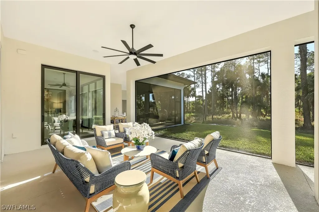 933 11th Street SW Naples FL 34117