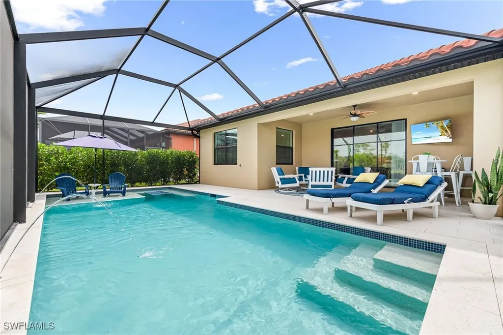 1541 Parnell Court Naples FL 34113