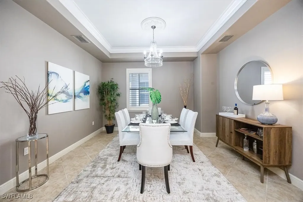 575 Avellino Isle Circle Naples FL 34119