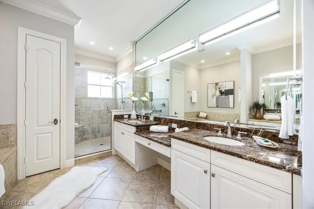 575 Avellino Isle Circle Naples FL 34119