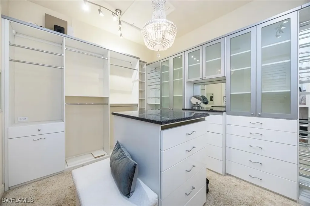 575 Avellino Isle Circle Naples FL 34119
