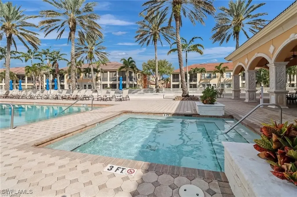 575 Avellino Isle Circle Naples FL 34119