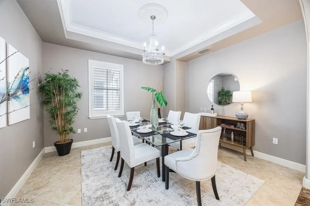 575 Avellino Isle Circle Naples FL 34119