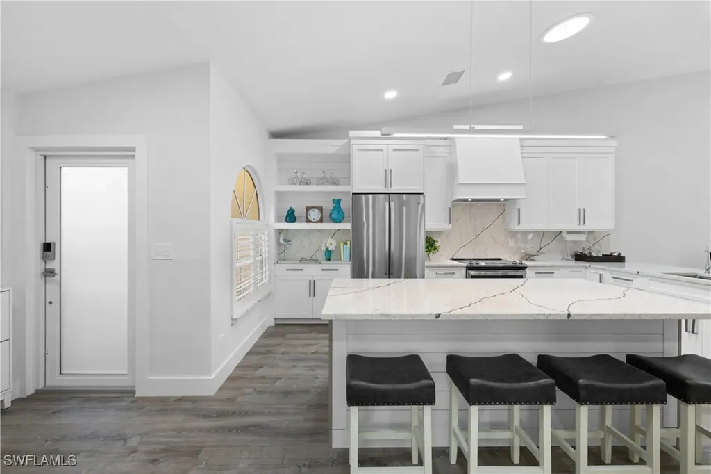 786 Wiggins Bay Drive Naples FL 34110