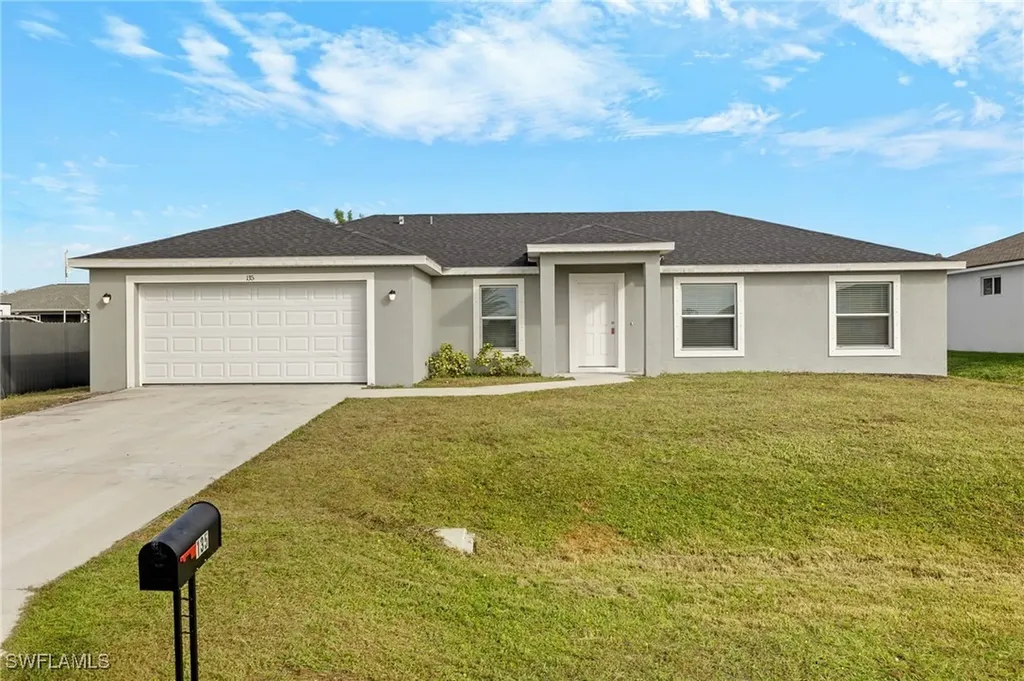 135 SW 11th Avenue Cape Coral FL 33991