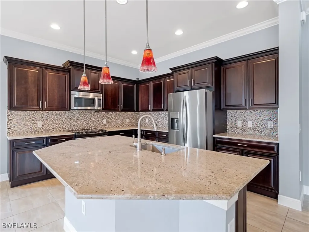 10125 Belcrest Boulevard Fort Myers FL 33913