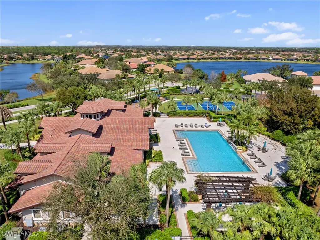 10125 Belcrest Boulevard Fort Myers FL 33913