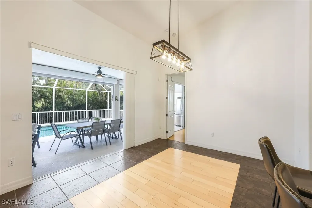 1220 SE 13th Avenue Cape Coral FL 33990