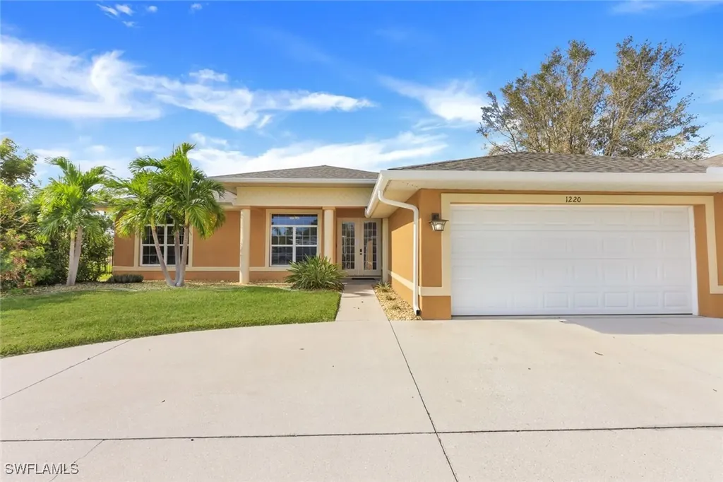 1220 SE 13th Avenue Cape Coral FL 33990
