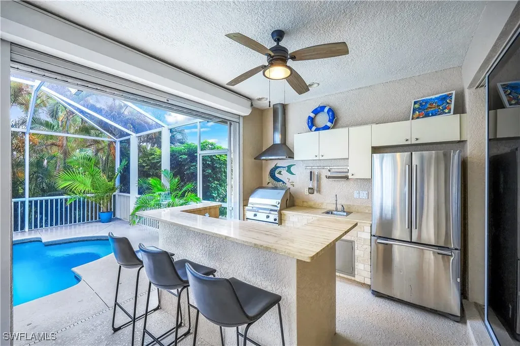 1220 SE 13th Avenue Cape Coral FL 33990