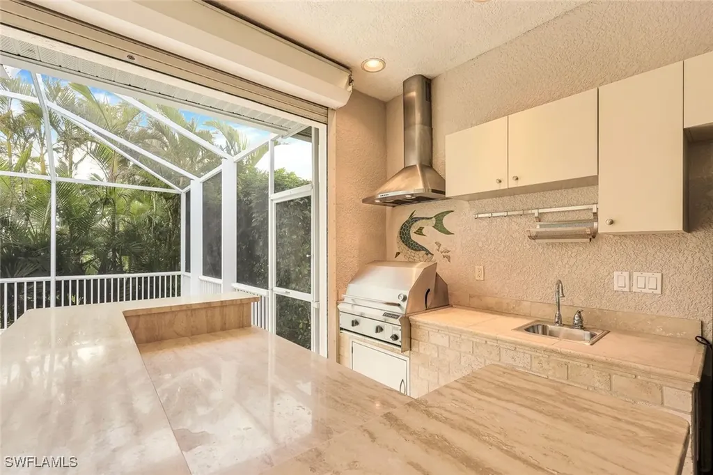 1220 SE 13th Avenue Cape Coral FL 33990
