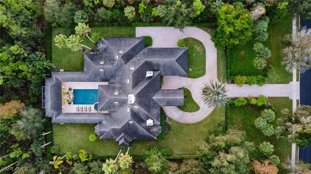 4441 Club Estates Drive Naples FL 34112