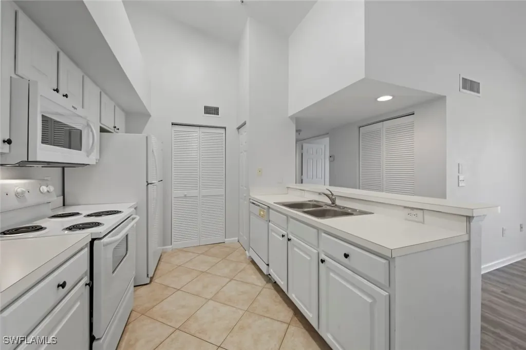 4105 Residence Drive Fort Myers FL 33901