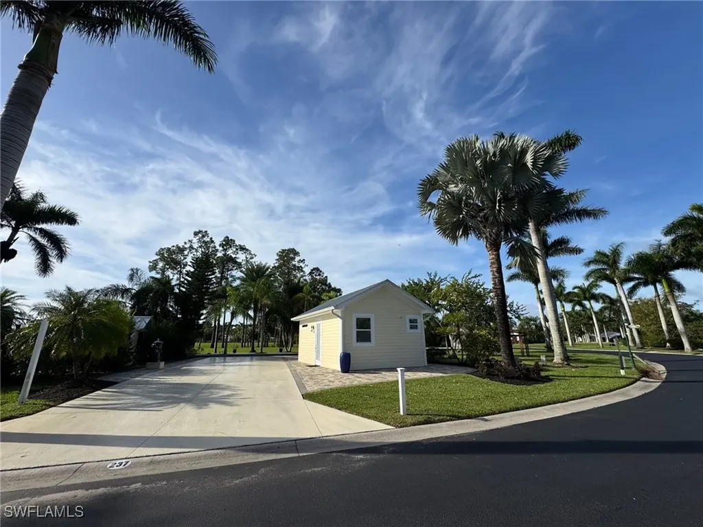Lot 237 3062 Gray Eagle Parkway Labelle FL 33935