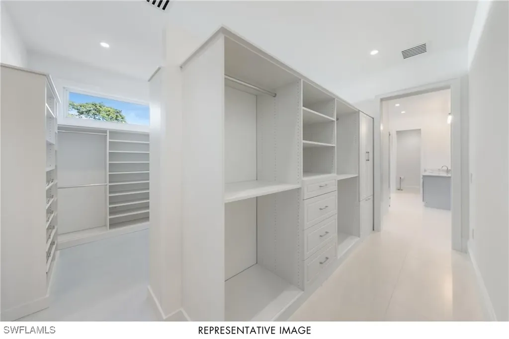1074 Hollygate Lane Naples FL 34103
