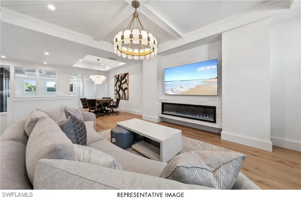 1074 Hollygate Lane Naples FL 34103