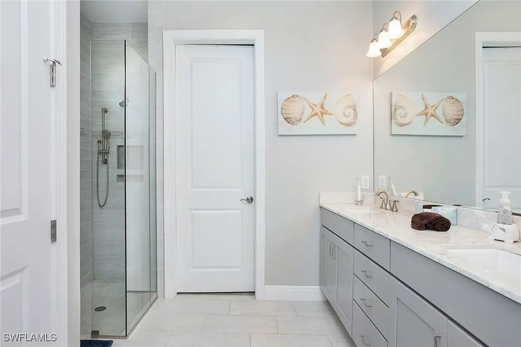 1433 Lucena Lane S Naples FL 34113