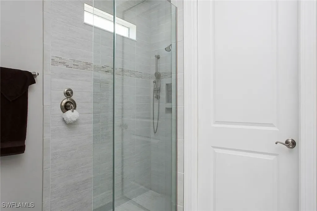 1433 Lucena Lane S Naples FL 34113