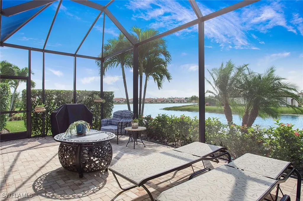 1433 Lucena Lane S Naples FL 34113