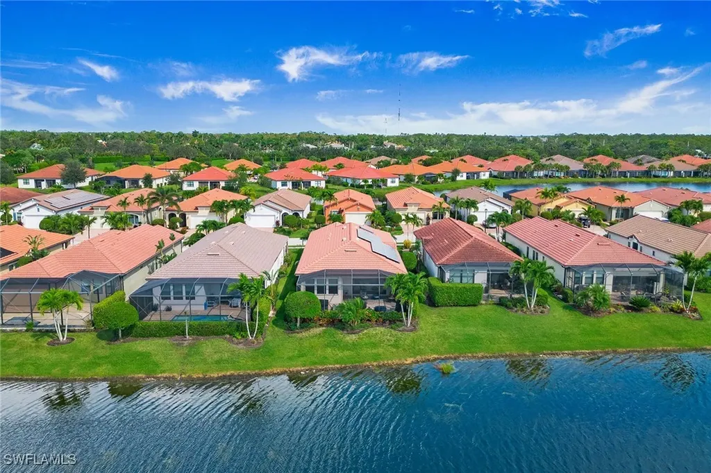 1433 Lucena Lane S Naples FL 34113
