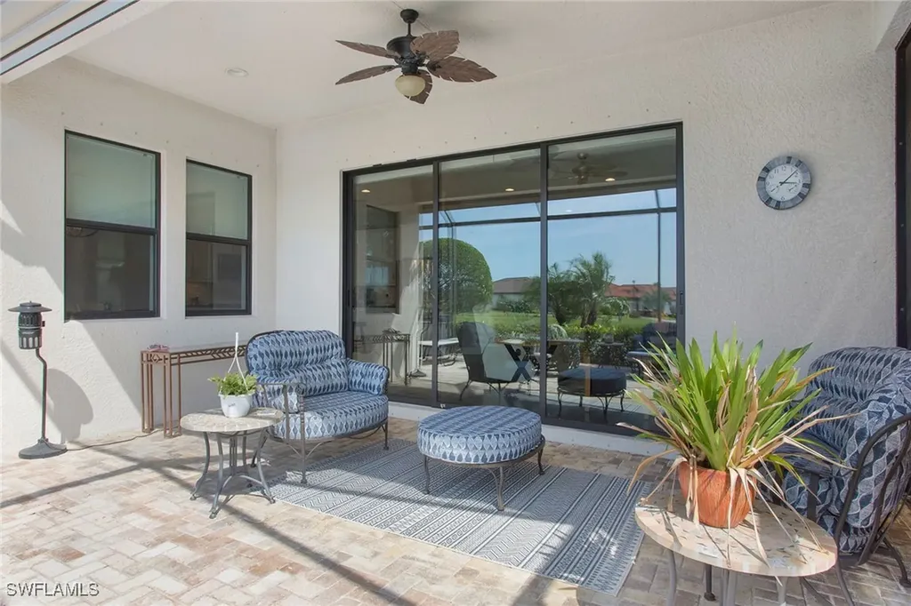 1433 Lucena Lane S Naples FL 34113