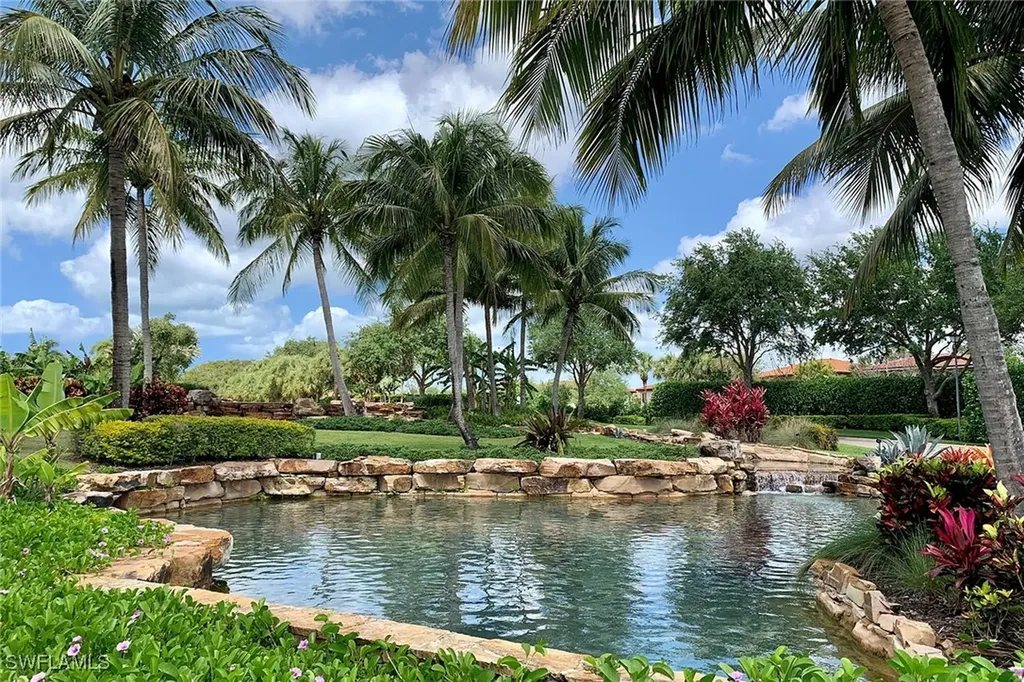 1433 Lucena Lane S Naples FL 34113