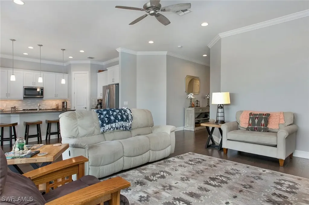 1433 Lucena Lane S Naples FL 34113