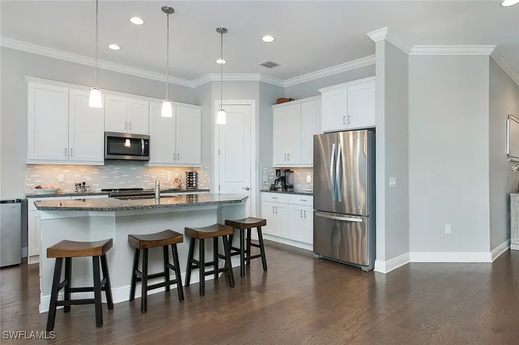 1433 Lucena Lane S Naples FL 34113