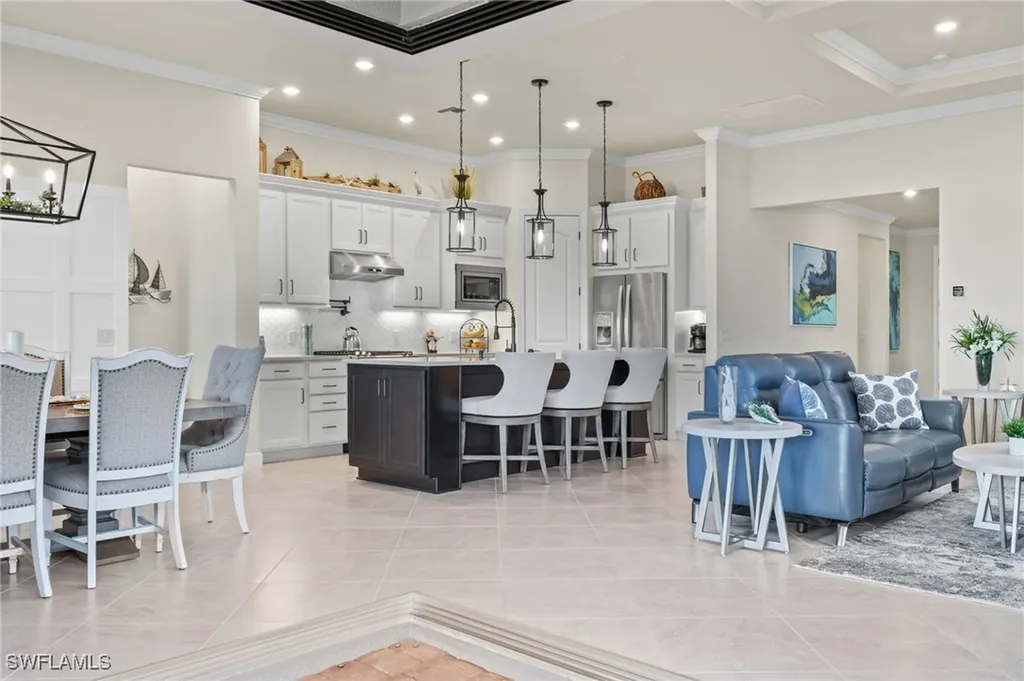 7683 Winding Cypress Drive Naples FL 34114