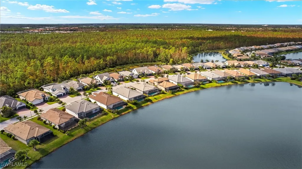 7683 Winding Cypress Drive Naples FL 34114