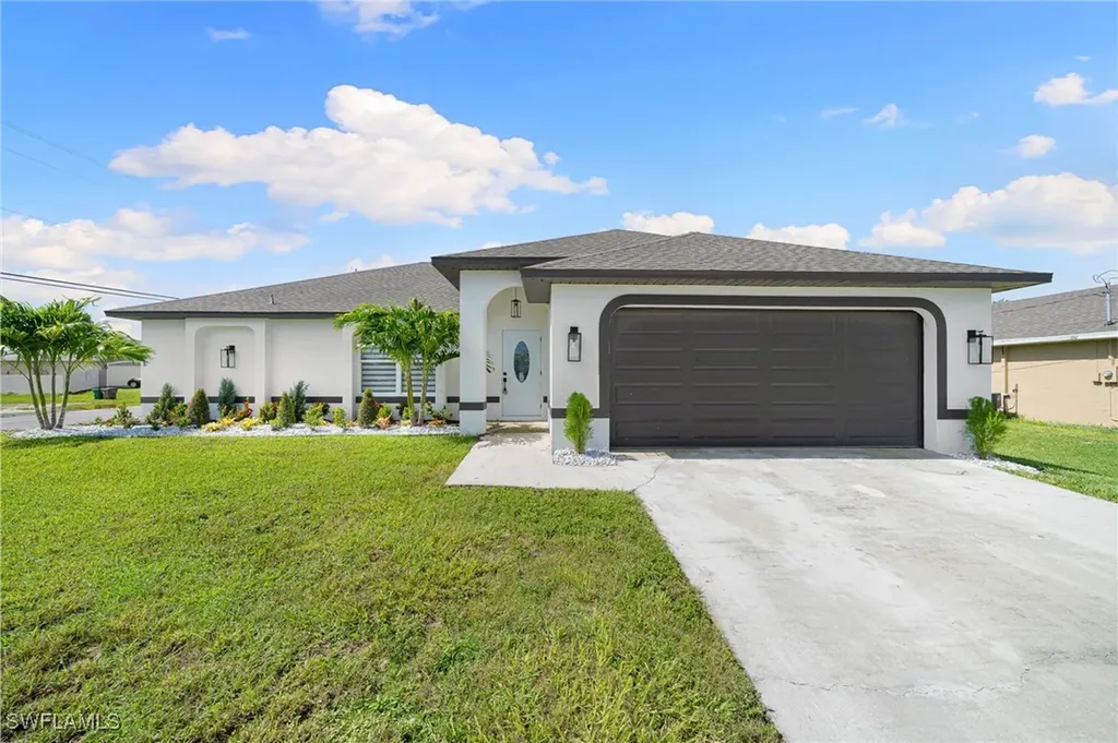 130 NE 11th Lane Cape Coral FL 33909