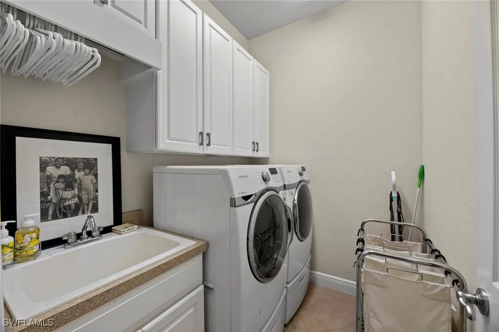 19260 La Serena Drive Estero FL 33967