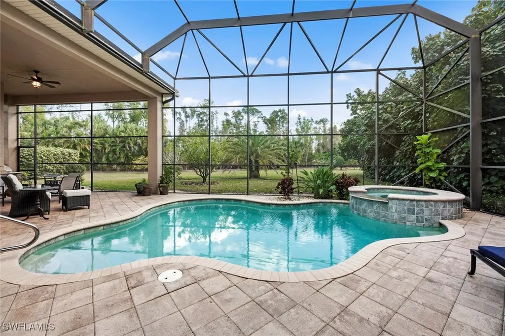19260 La Serena Drive Estero FL 33967