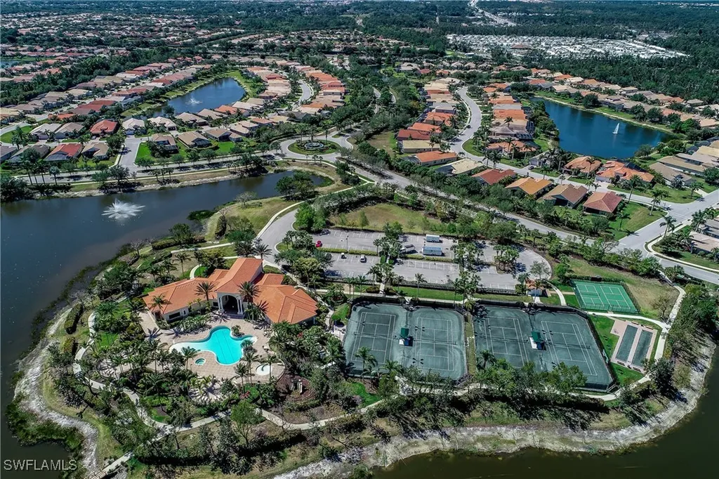 19260 La Serena Drive Estero FL 33967