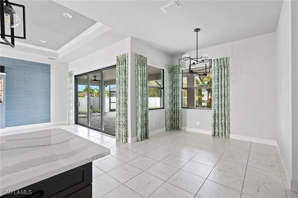 1521 SW 43rd Lane Cape Coral FL 33914