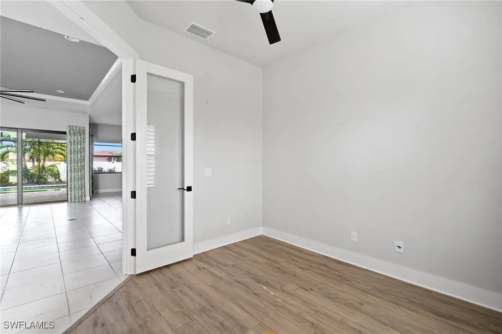 1521 SW 43rd Lane Cape Coral FL 33914