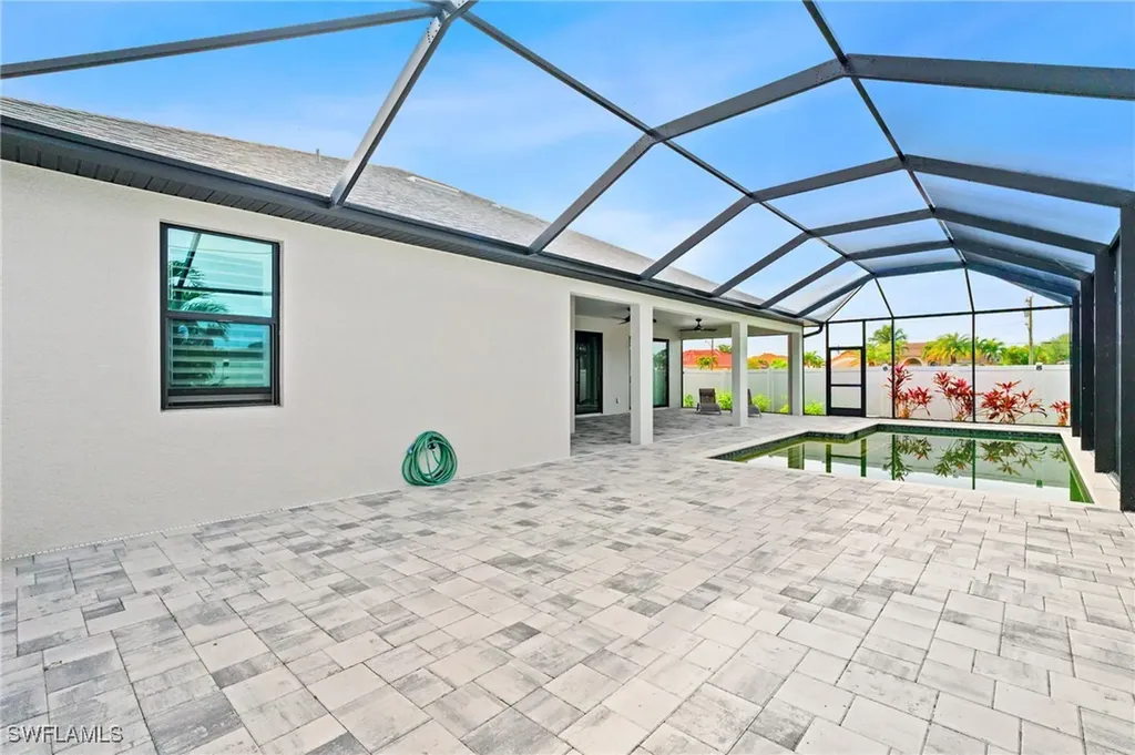 1521 SW 43rd Lane Cape Coral FL 33914