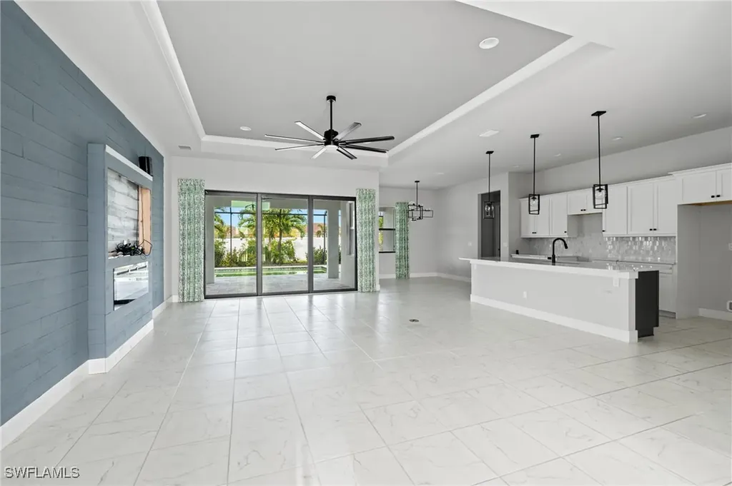 1521 SW 43rd Lane Cape Coral FL 33914